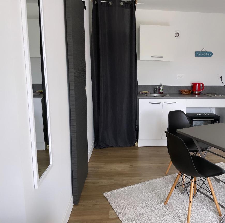 Ker'Liz Appartement Pleurtuit Buitenkant foto